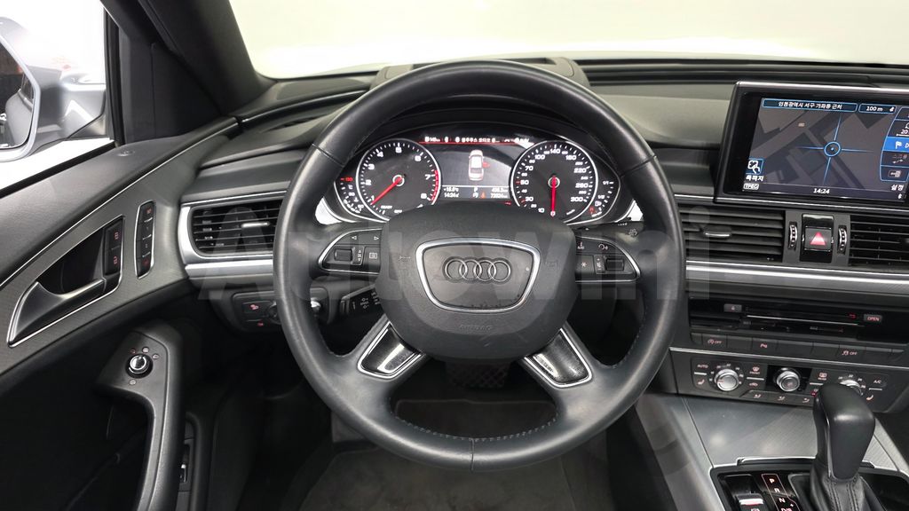 Audi New A6 40 TFSI C7 — снимка 13