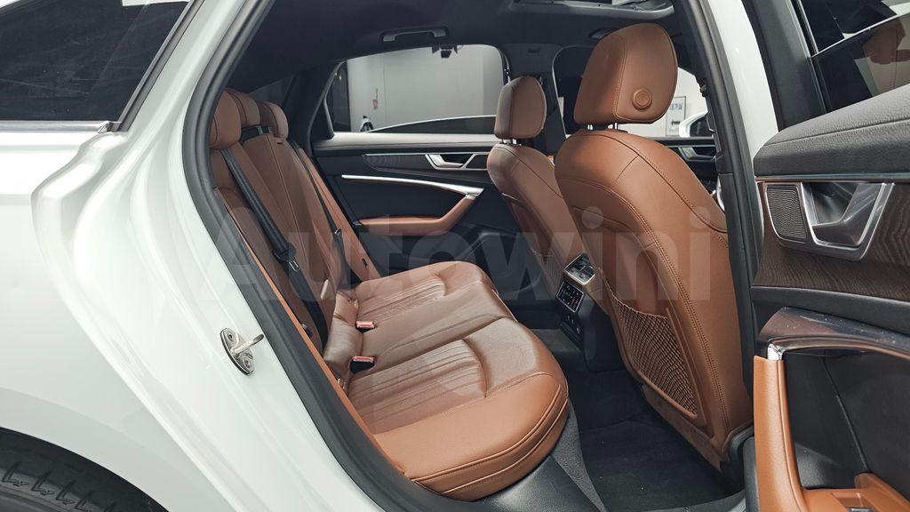 Audi A6(C8) 40 TDI Premium — снимка 11