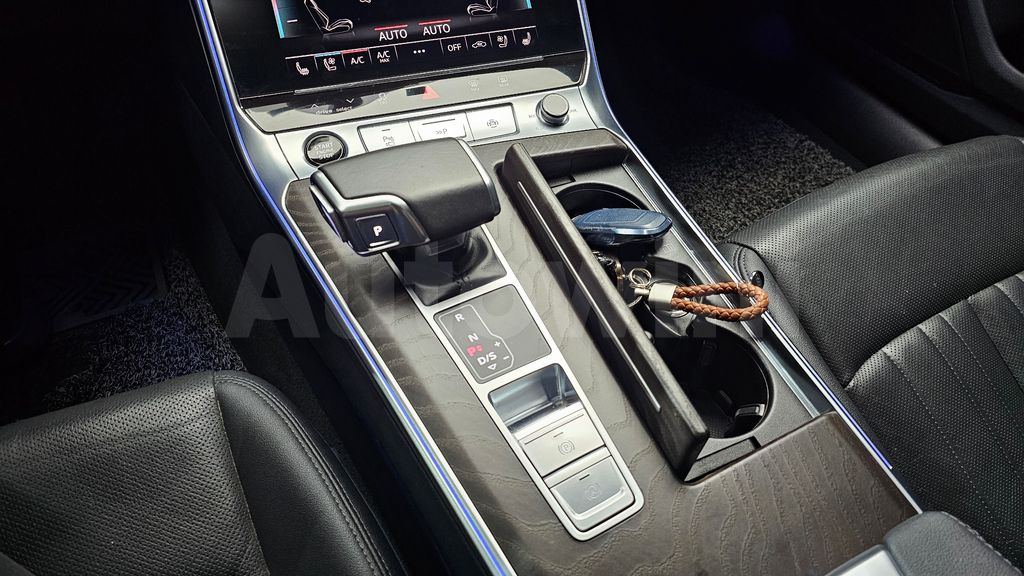 Audi A6(C8) 45 TFSI Quattro Premium — снимка 9