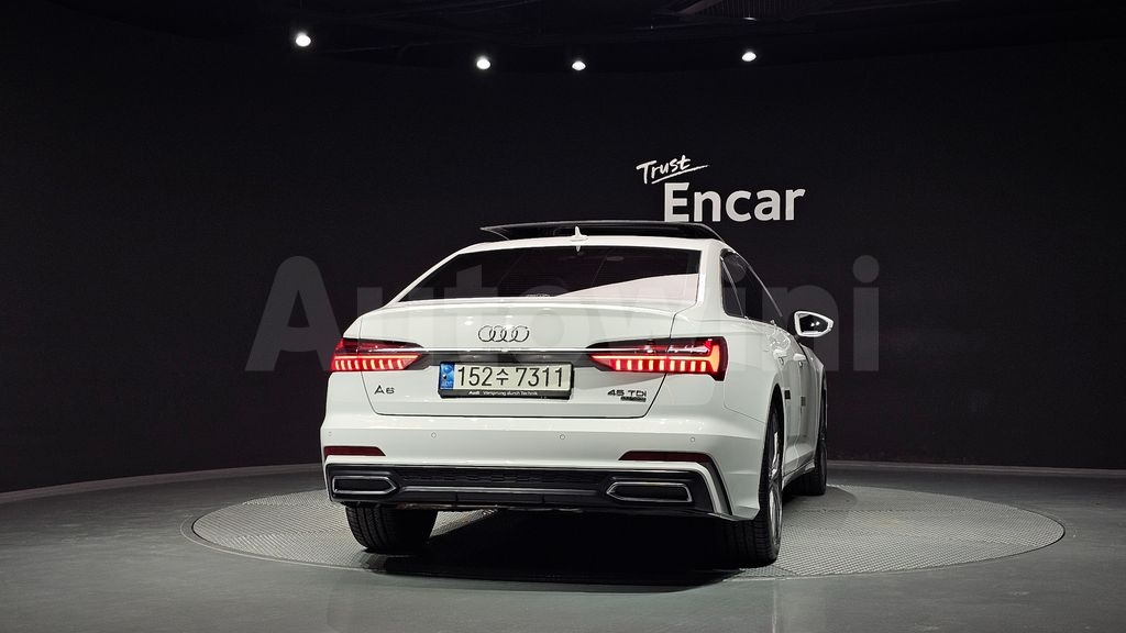 Audi A6(C8) 45 TDI Quattro Premium — снимка 4