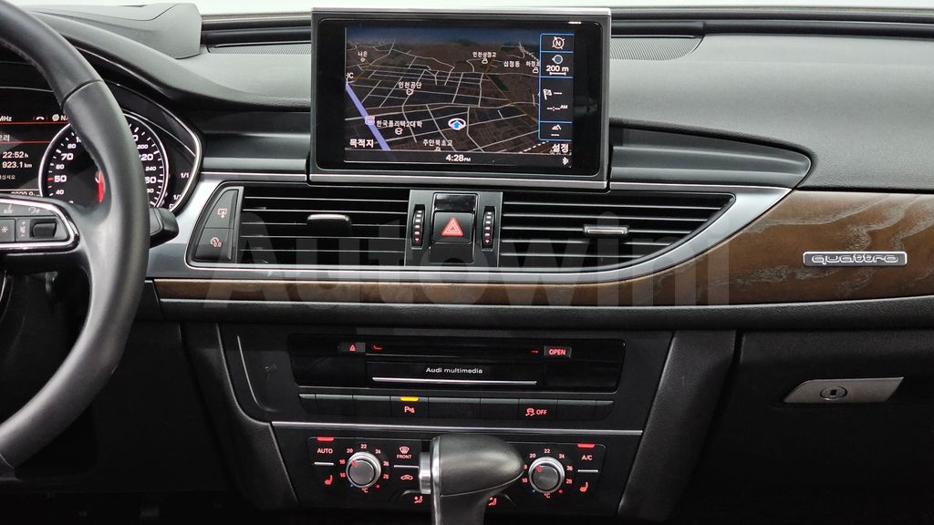 Audi New A6 40 TFSI Quattro Dynamic C7 — снимка 14