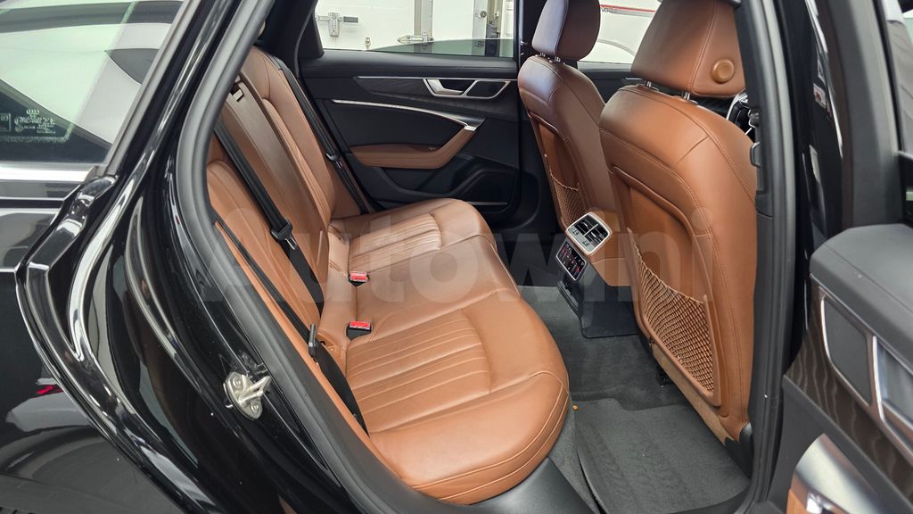 Audi A6(C8) 50 TDI Quattro Premium — снимка 12