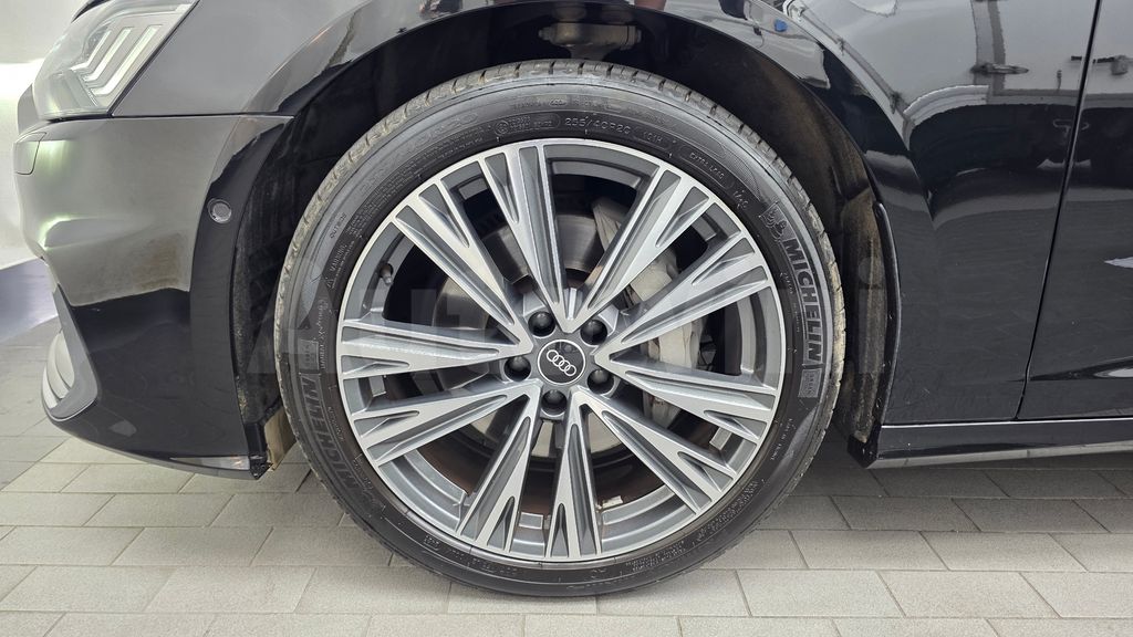 Audi A6(C8) 50 TDI Quattro Premium — снимка 5