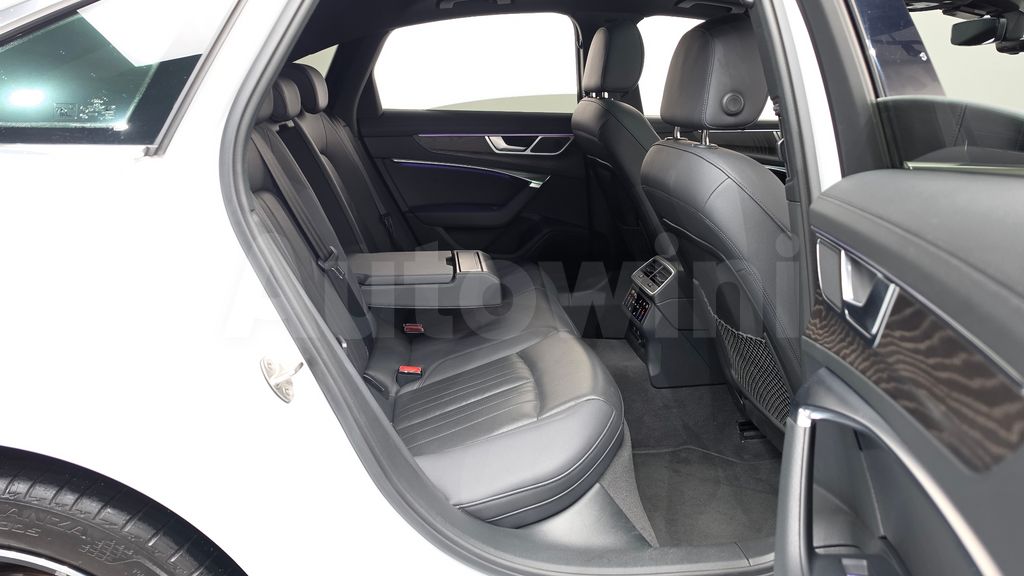 Audi A6(C8) 40 TDI Premium — снимка 11