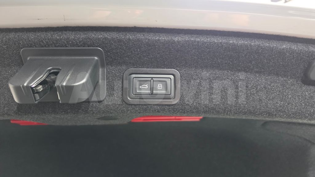 Audi A6(C8) 40 TDI Premium — снимка 16