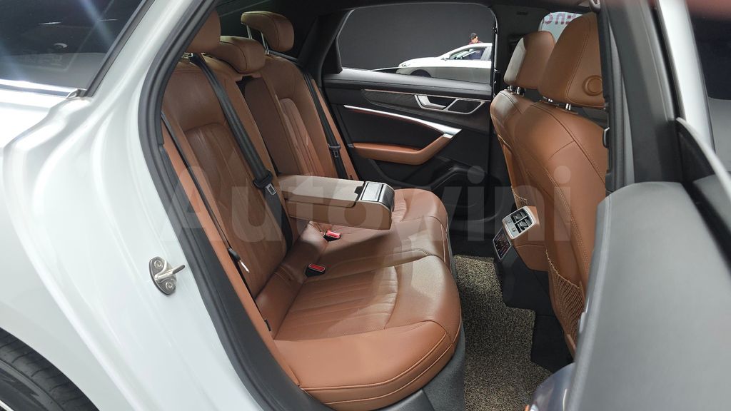 Audi A6(C8) 45 TFSI Quattro Premium — снимка 11