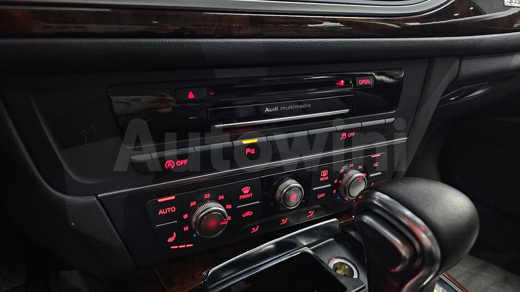 Audi New A6 3.0 TDI Quattro C7 — снимка 16