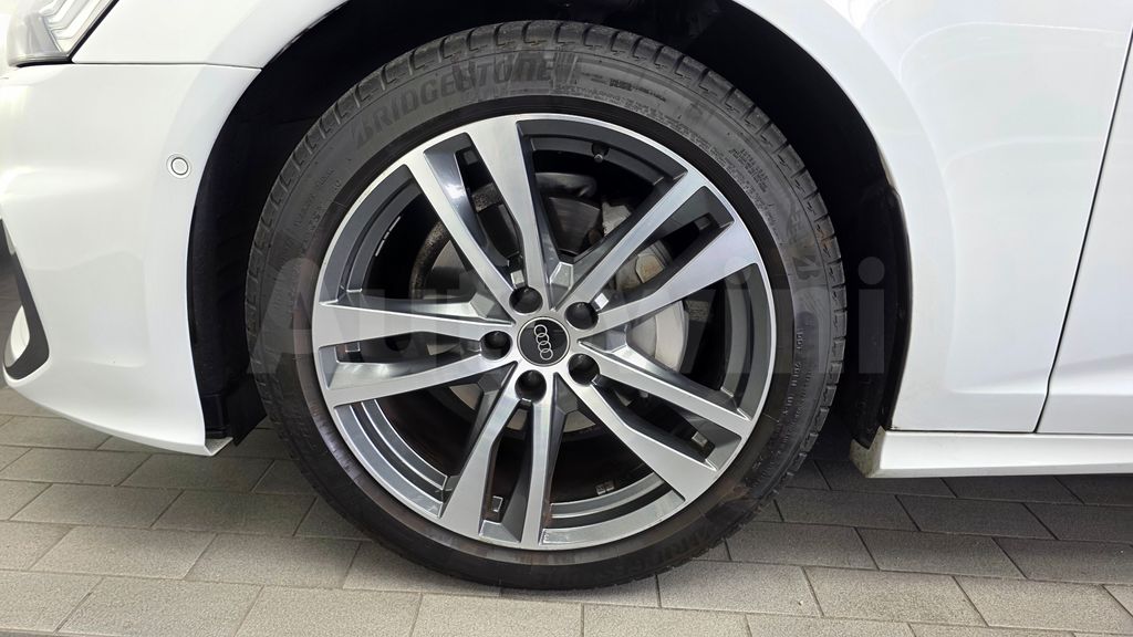 Audi A6(C8) 40 TDI Quattro Premium — снимка 5