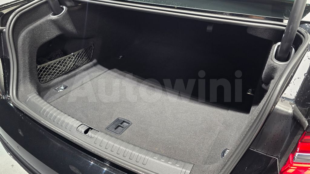 Audi A6(C8) 40 TDI — снимка 18