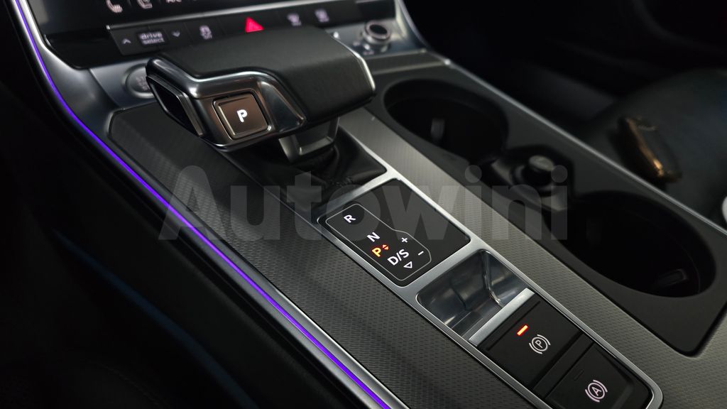 Audi A6(C8) 40 TDI — снимка 8