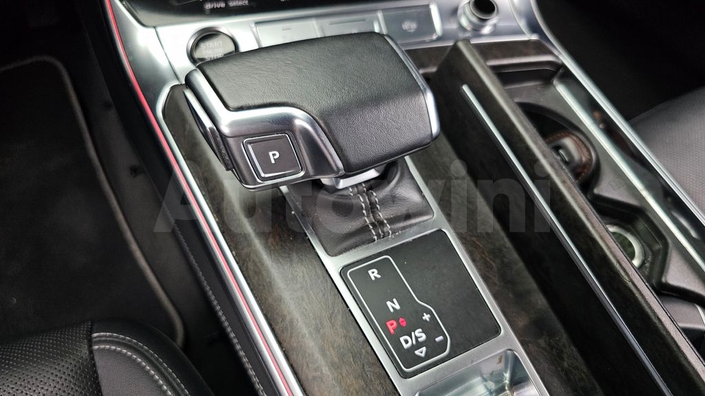 Audi A6(C8) 45 TDI Quattro Premium — снимка 9