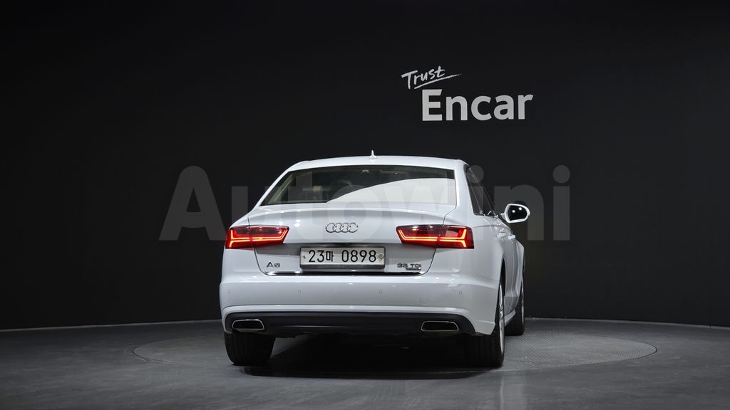Audi New A6 35 TDI Quattro C7 — снимка 4