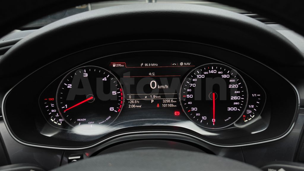 Audi New A6 35 TDI Quattro C7 — снимка 8