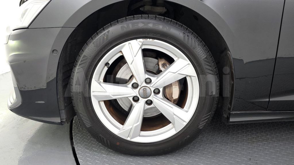 Audi A6(C8) 40 TDI — снимка 5