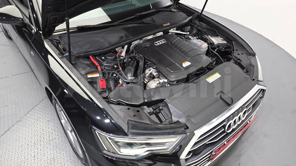 Audi A6(C8) 40 TDI — снимка 6