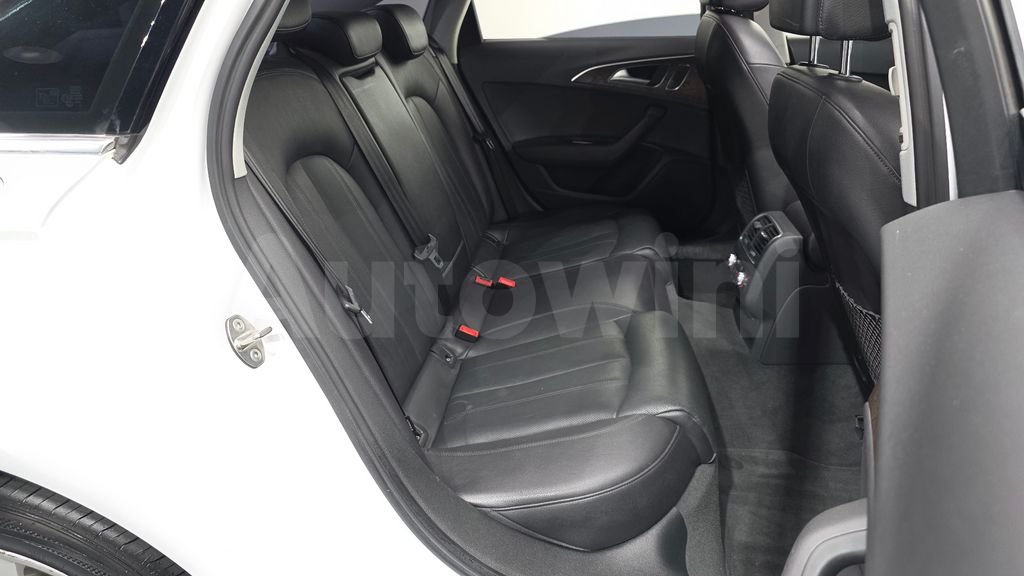 Audi New A6 35 TDI Quattro Premium C7 — снимка 12