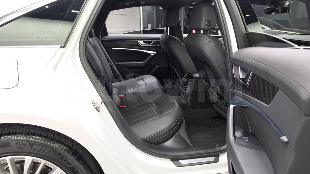 Audi A6(C8) 40 TDI Quattro Premium — снимка 11