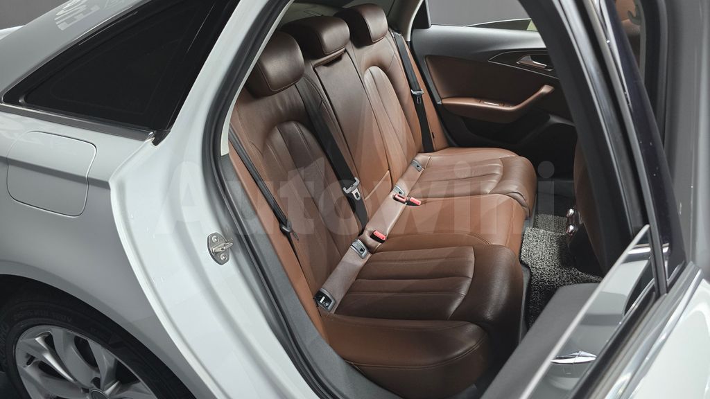 Audi New A6 35 TDI Premium C7 — снимка 12