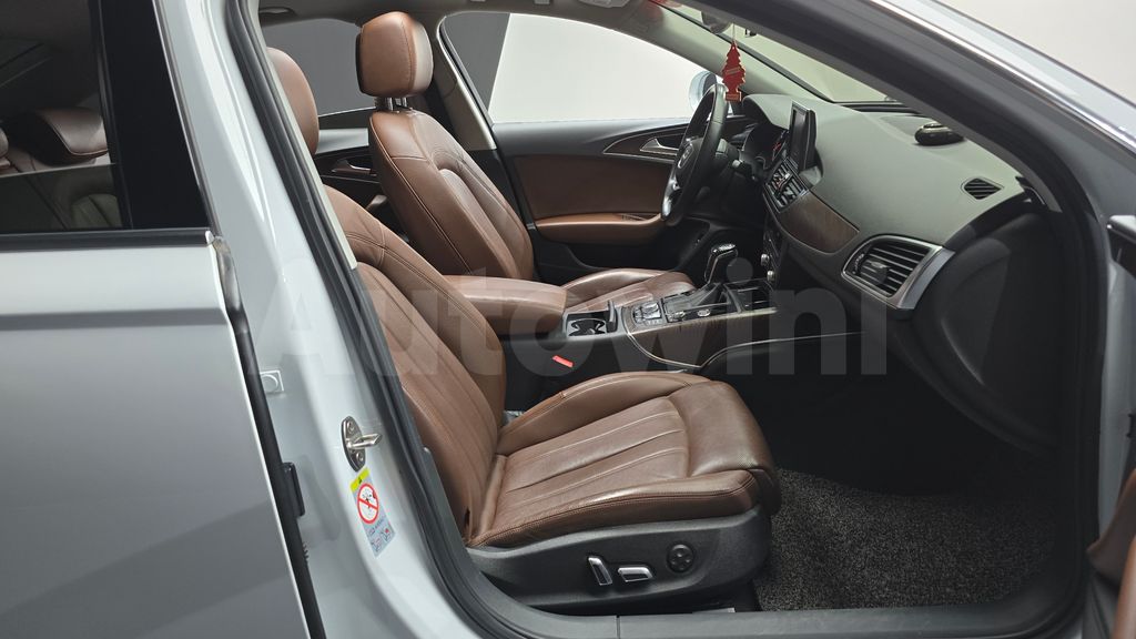 Audi New A6 35 TDI Premium C7 — снимка 11