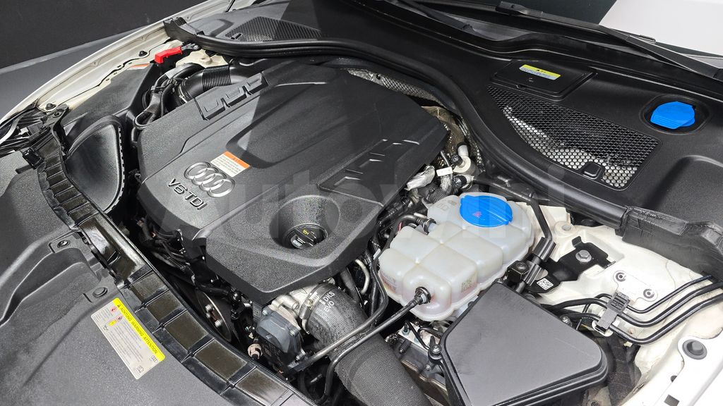Audi New A6 40 TDI Quattro Premium C7 — снимка 6