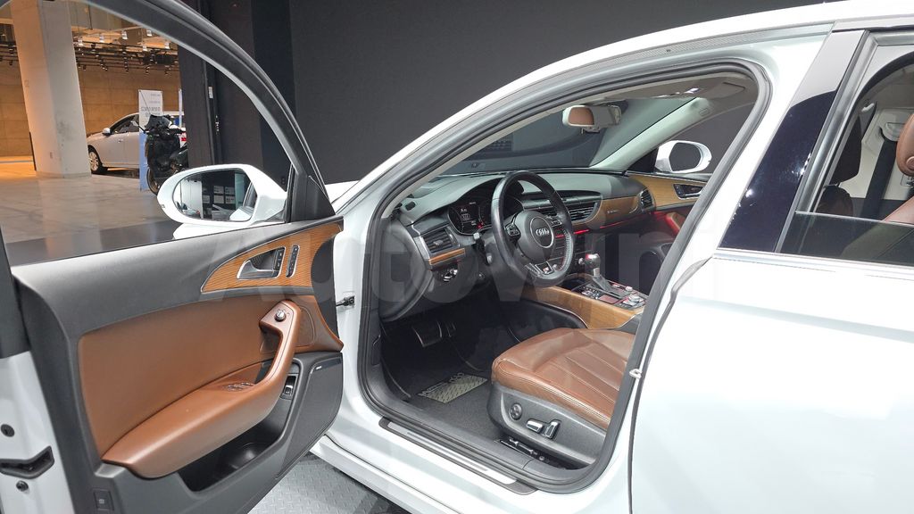 Audi New A6 40 TDI Quattro Premium C7 — снимка 10