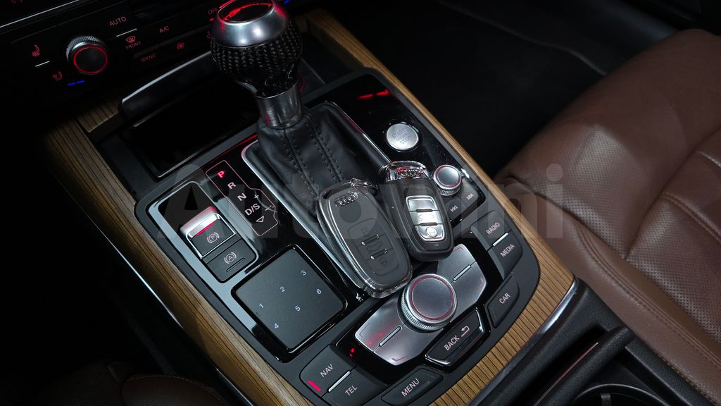 Audi New A6 40 TDI Quattro Premium C7 — снимка 9