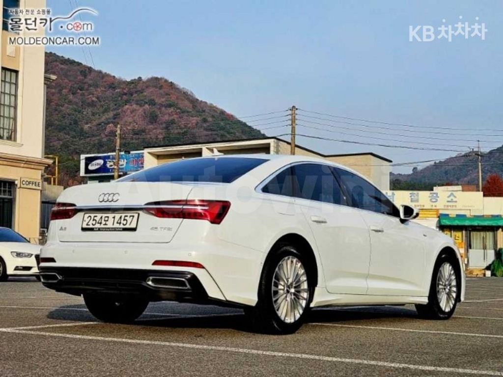 Audi A6(C8) 45 TFSI Basic — снимка 4