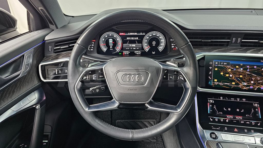 Audi A6(C8) 45 TFSI Quattro Premium — снимка 12