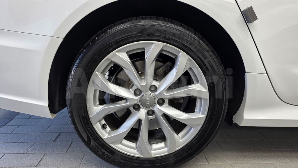 Audi New A6 40 TDI Quattro C7 — снимка 5