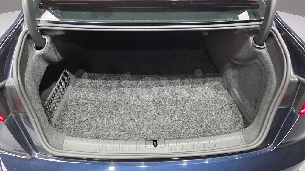 Audi A6(C8) 45 TFSI Quattro Premium — снимка 19