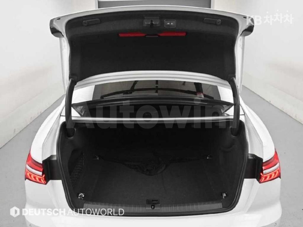 Audi A6(C8) 40 TDI Quattro Premium — снимка 19