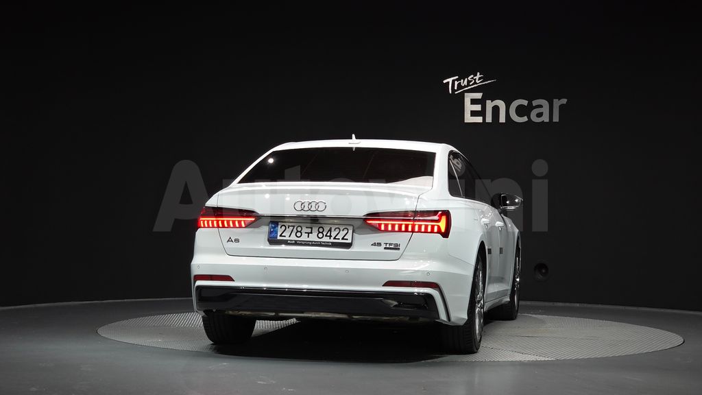 Audi A6(C8) 45 TFSI Quattro Premium — снимка 4