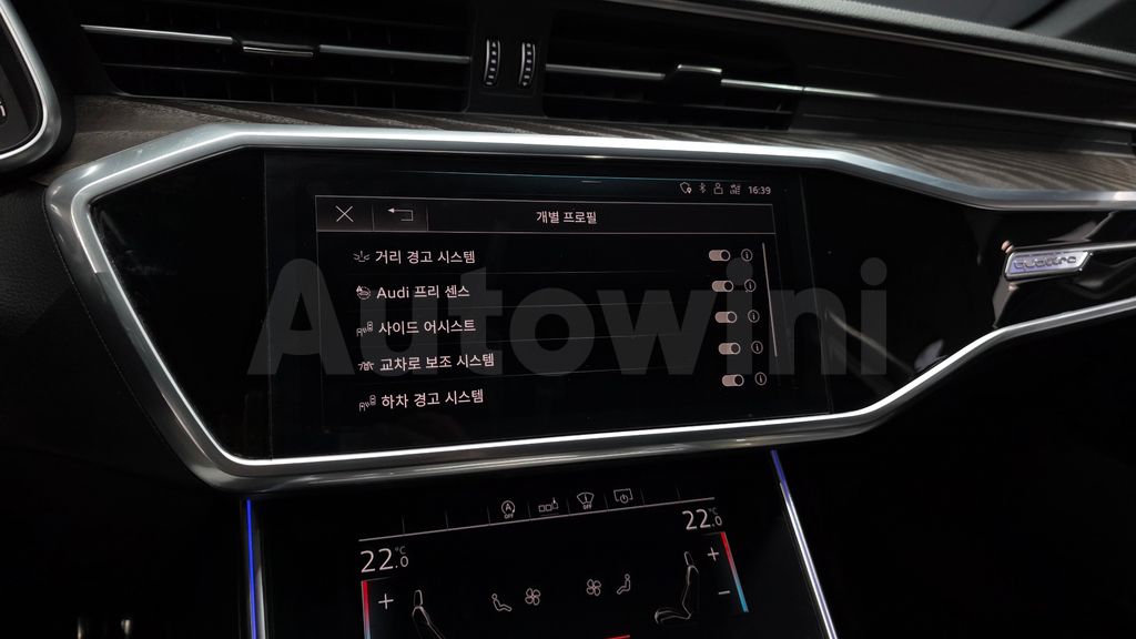 Audi A6(C8) 40 TDI Quattro Premium — снимка 15