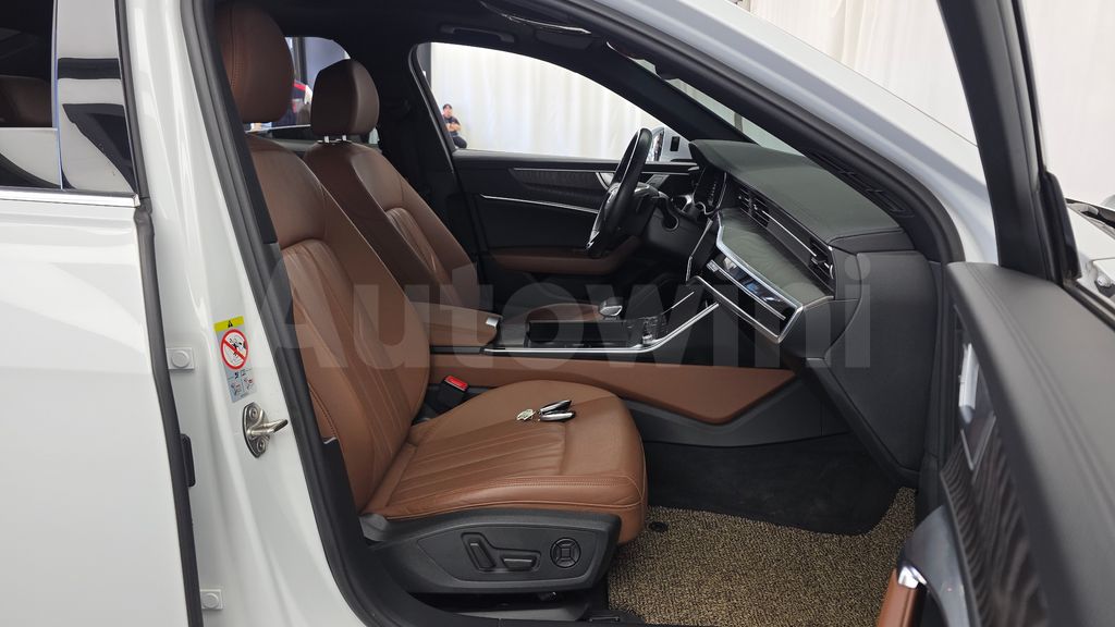 Audi A6(C8) 40 TDI Quattro Premium — снимка 10