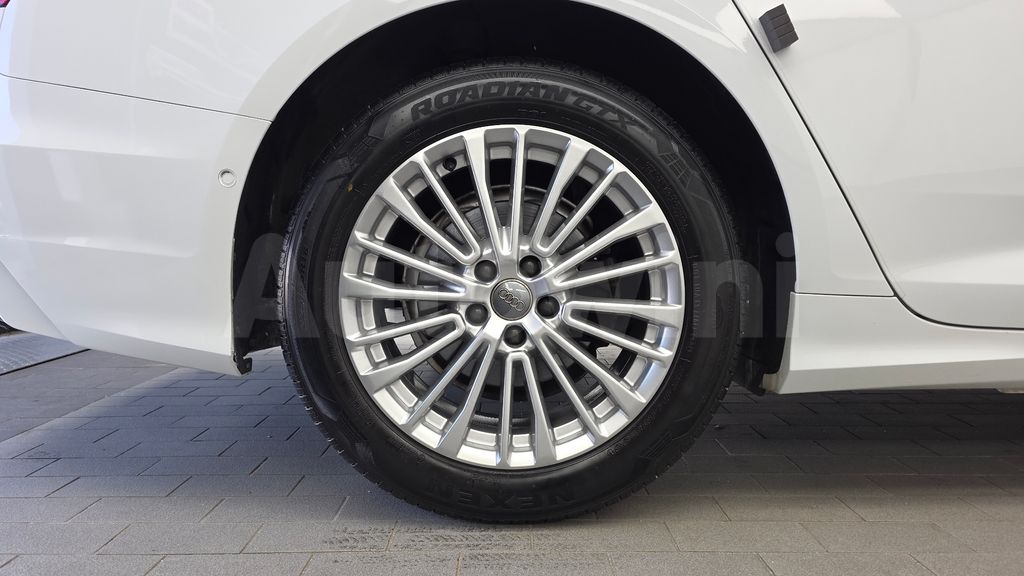 Audi A6(C8) 40 TDI Quattro Premium — снимка 4
