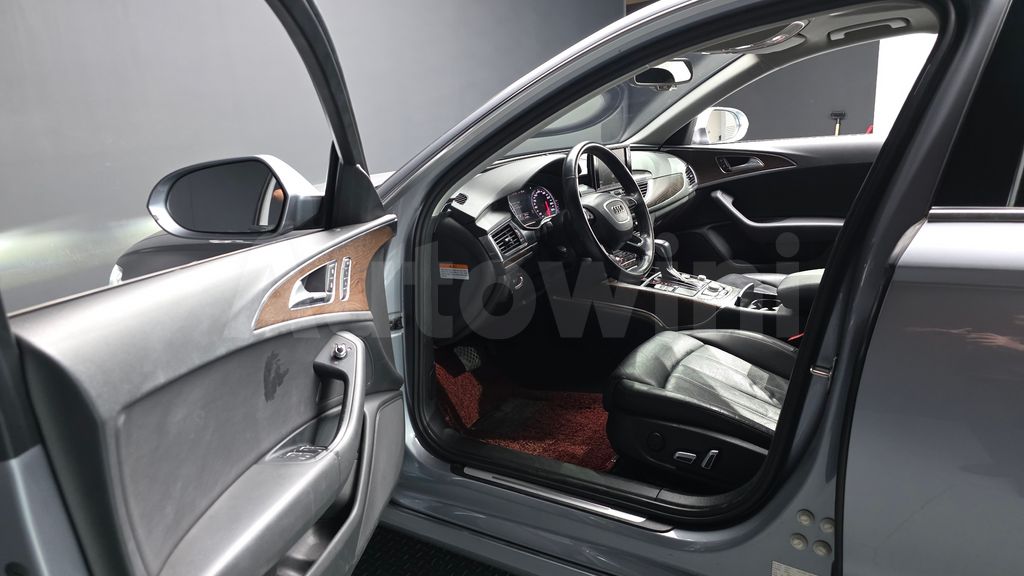 Audi New A6 35 TDI Premium C7 — снимка 10