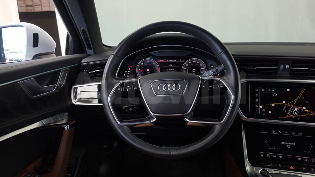 Audi A6(C8) 40 TDI Premium — снимка 13