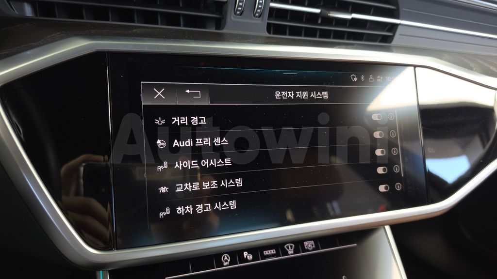 Audi A6(C8) 40 TDI Premium — снимка 16