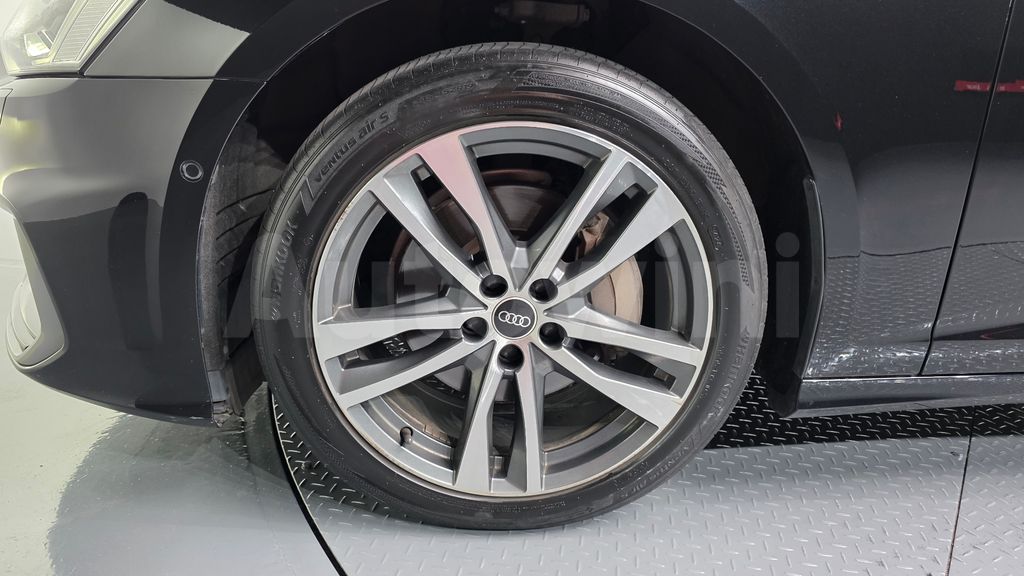 Audi A6(C8) 45 TFSI Quattro Premium — снимка 4