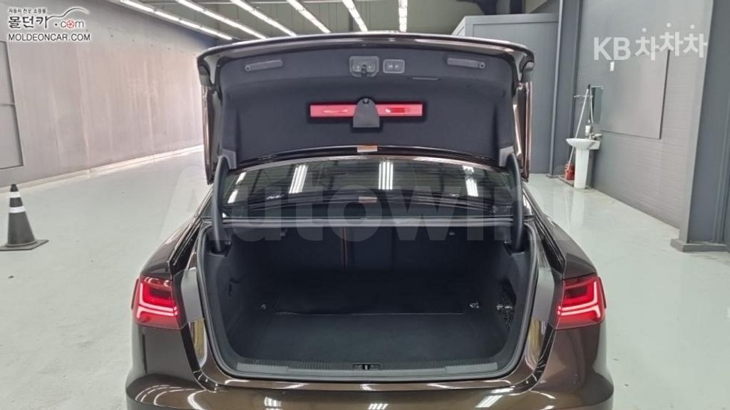 Audi A6 35 TDI Premium C7(15~) — снимка 18