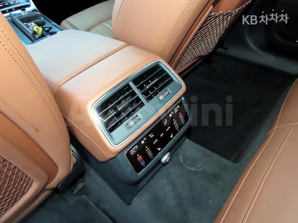 Audi A6(C8) 40 TDI Premium — снимка 16