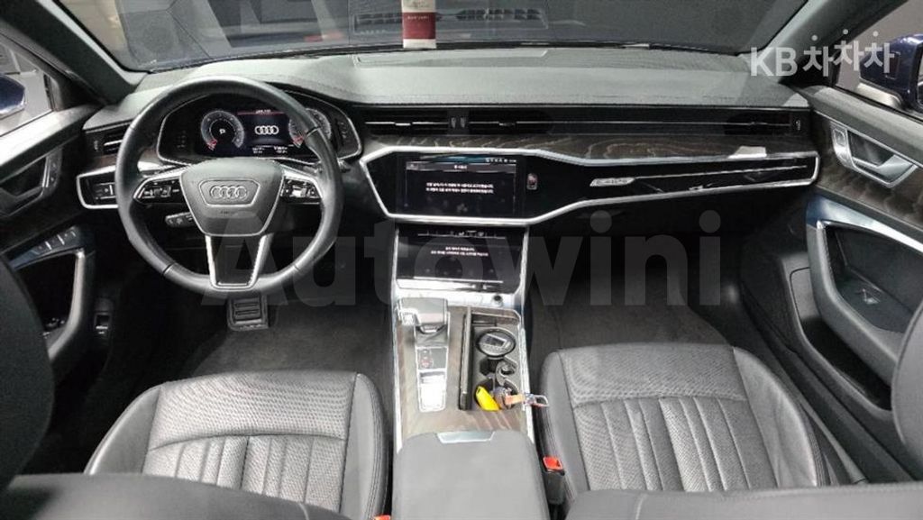 Audi A6(C8) 40 TDI Quattro Premium — снимка 14