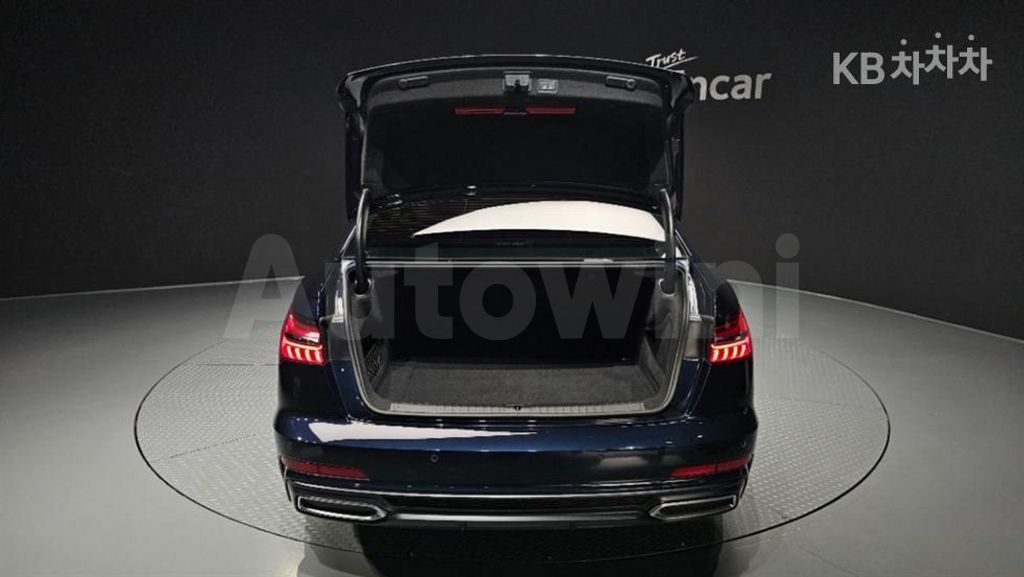 Audi A6(C8) 40 TDI Quattro Premium — снимка 5