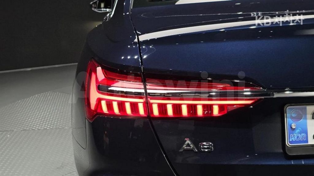Audi A6(C8) 40 TDI Quattro Premium — снимка 16