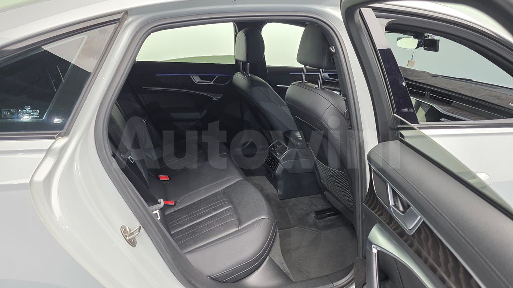 Audi A6(C8) 40 TDI Premium — снимка 12