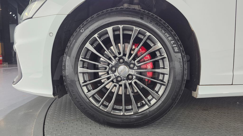 Audi A6(C8) 40 TDI Premium — снимка 5