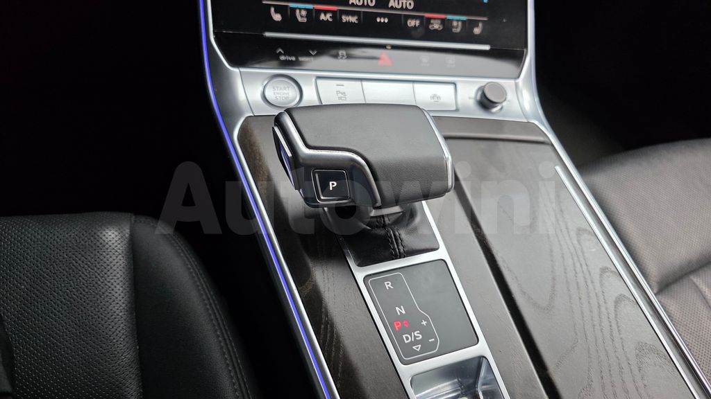 Audi A6(C8) 40 TDI Premium — снимка 9