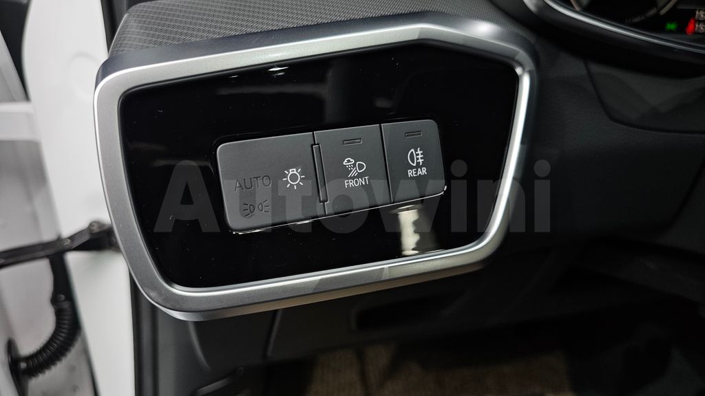 Audi A6(C8) 40 TDI — снимка 19