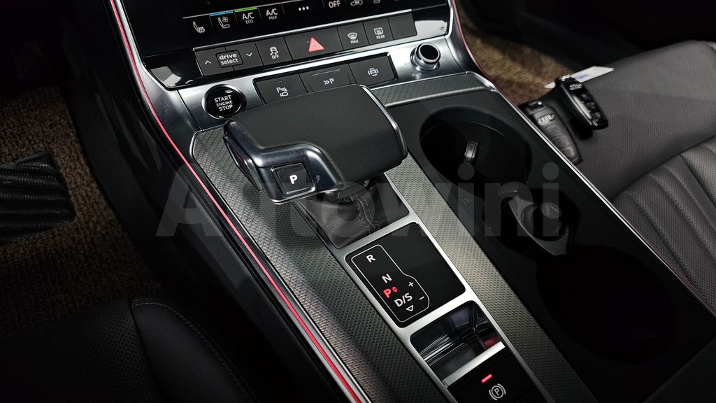 Audi A6(C8) 40 TDI — снимка 9