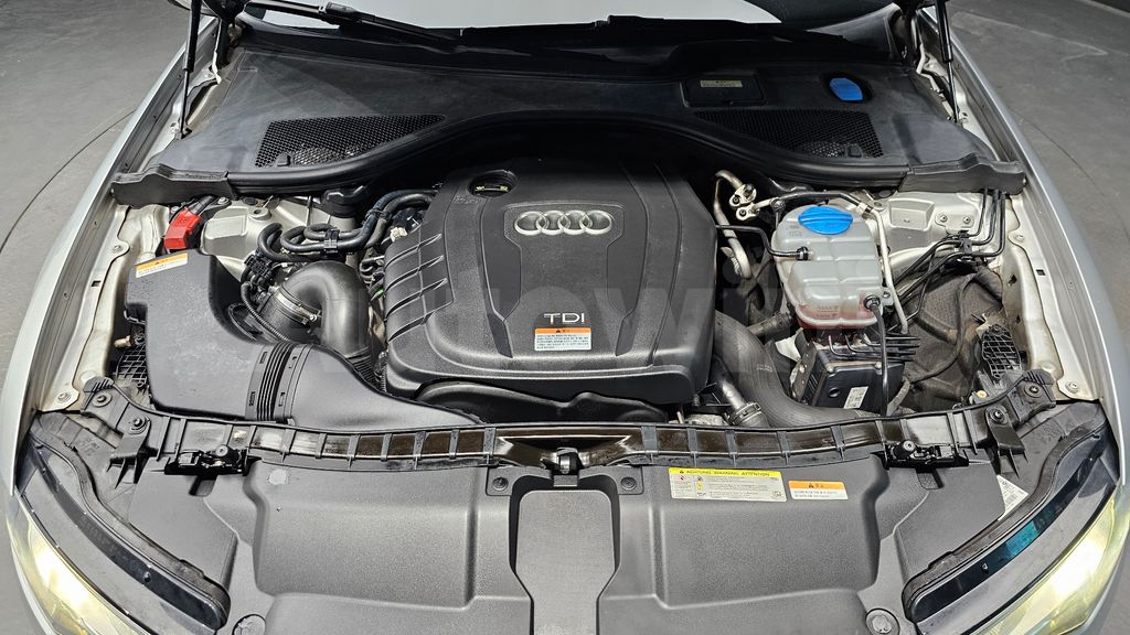 Audi New A6 2.0 TDI Dynamic C7 — снимка 6